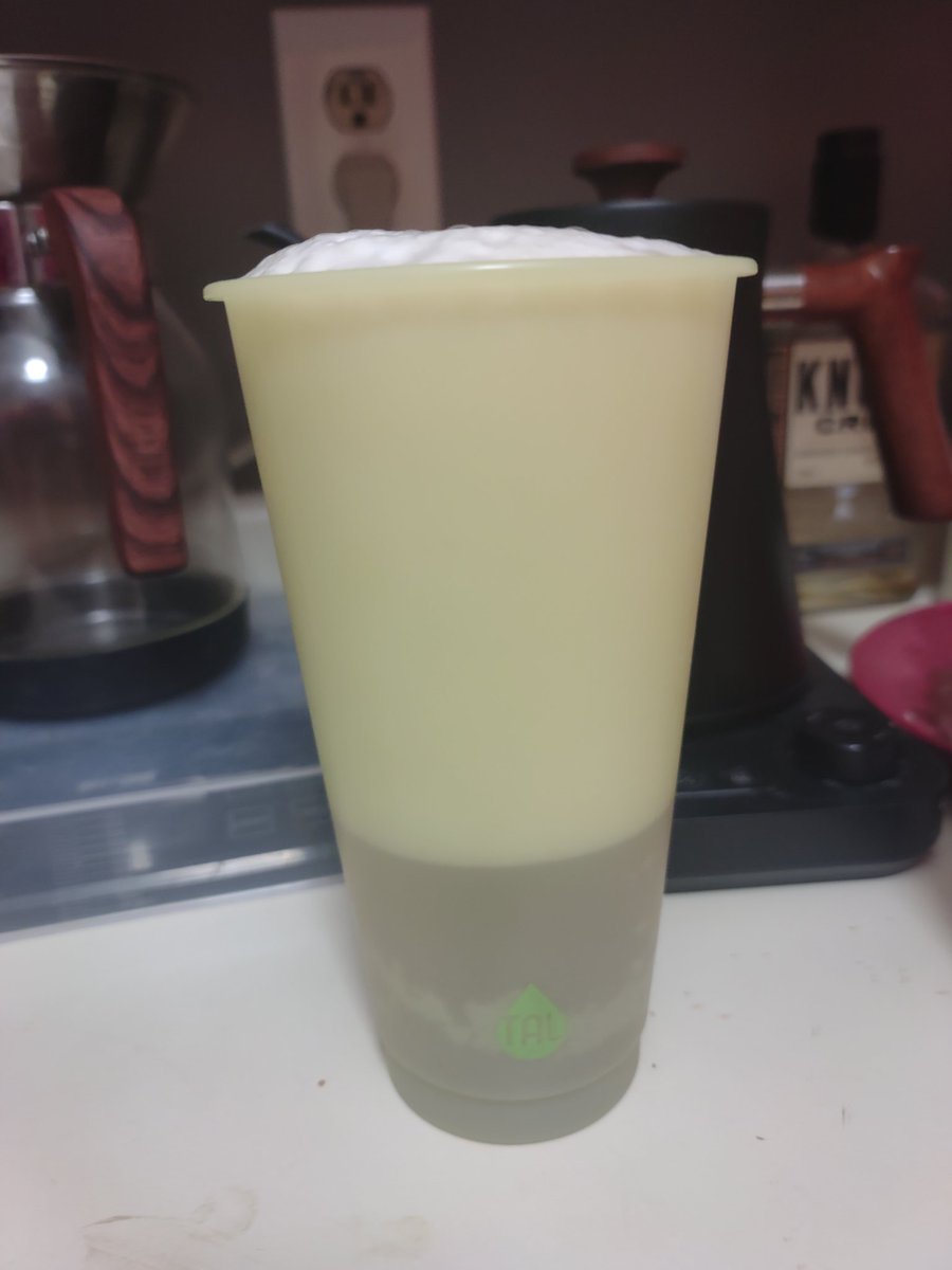 KELLYYY🖤 tweet media