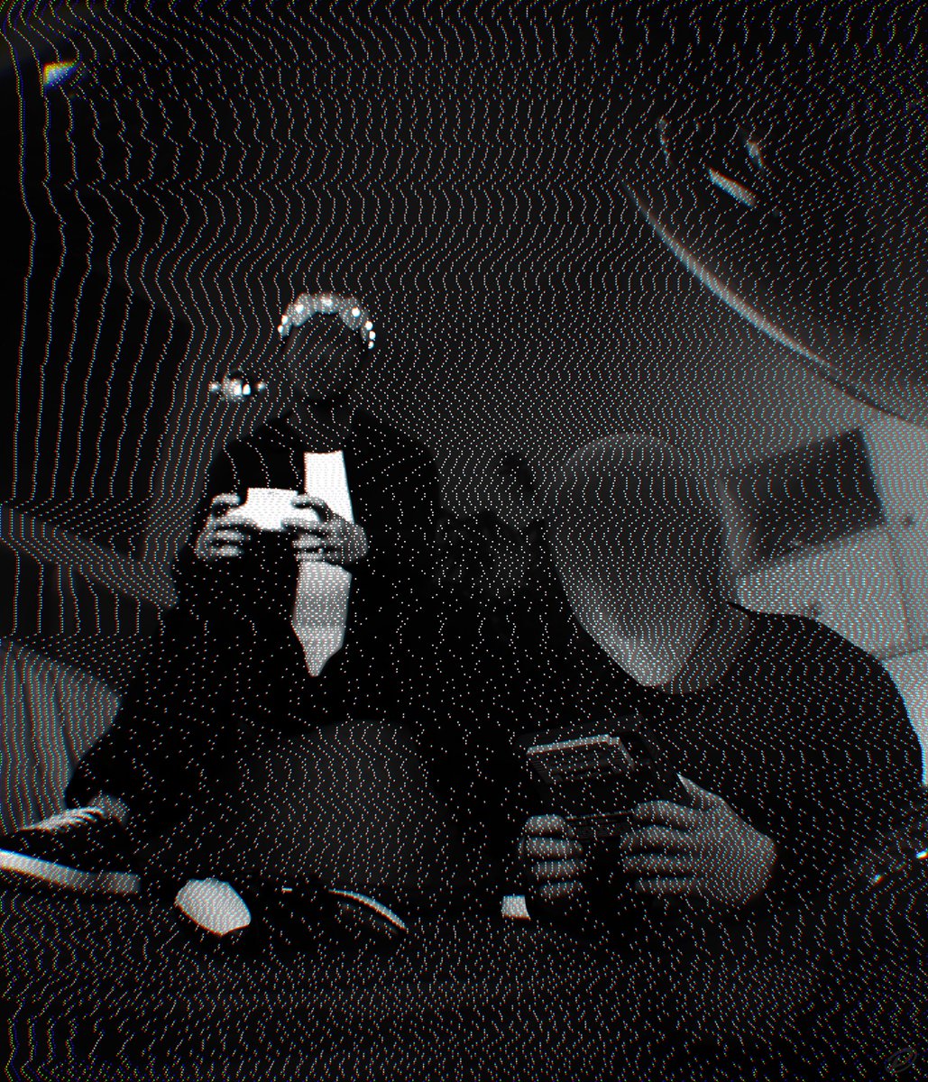 Push- (on farcaster) tweet media