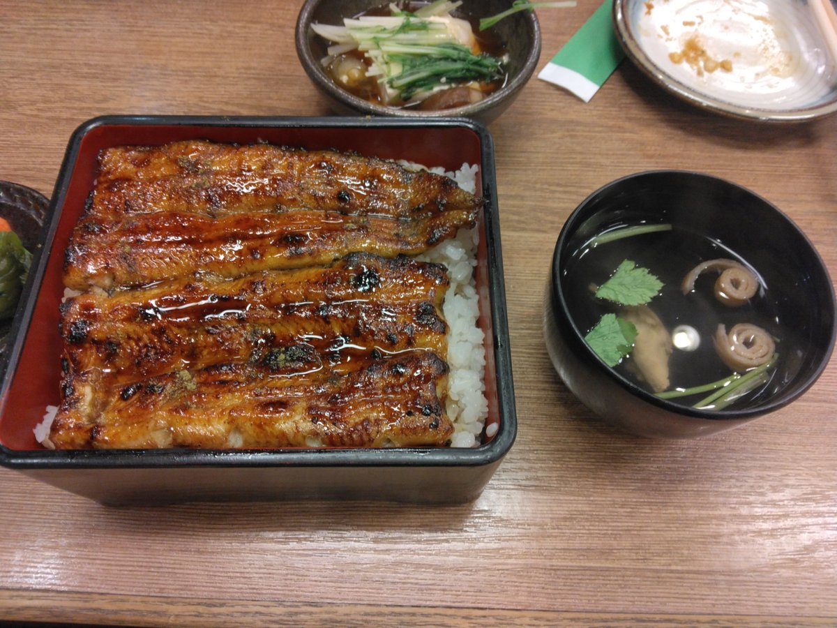 エッセおぢさん tweet media