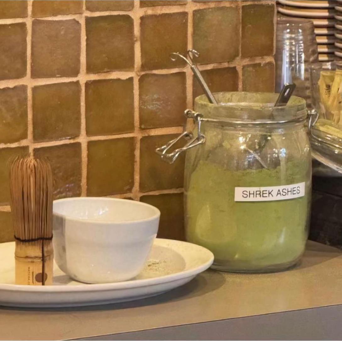 NO CONTEXT HUMANS tweet media