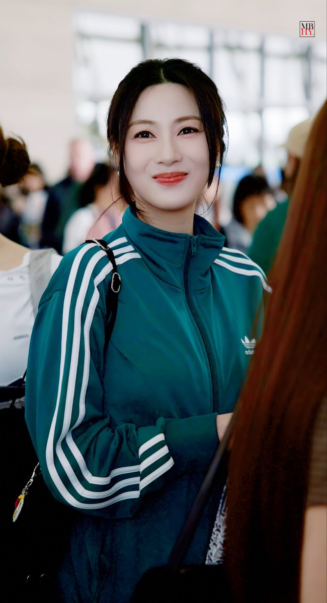 Mostbeautifulhayoung tweet media