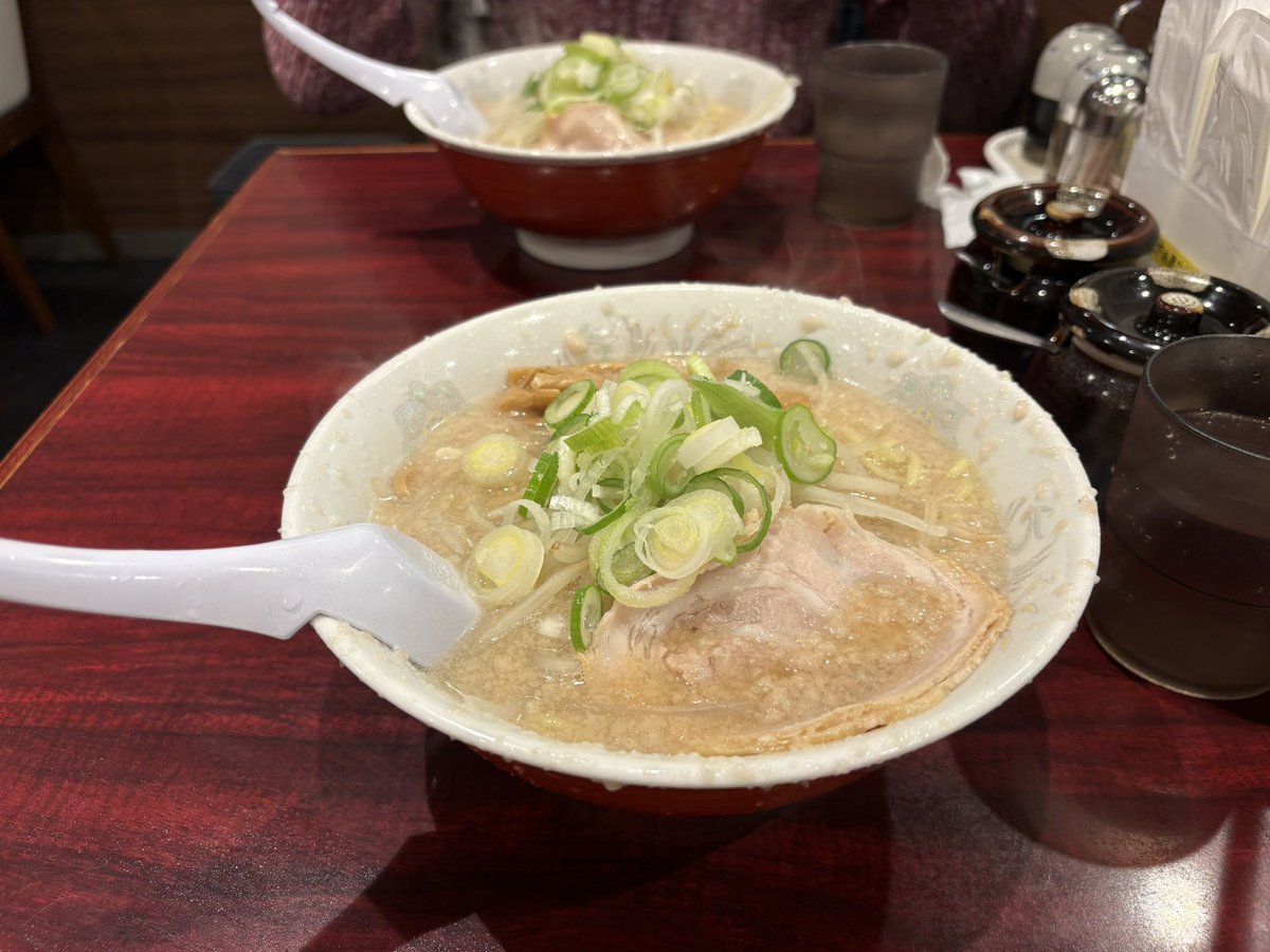 nimo_201009's tweet photo. ラーメン🍜 https://t.co/BRJgu4iCSX