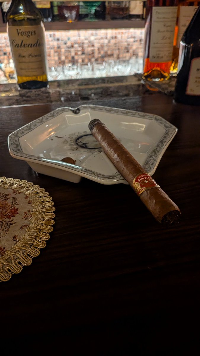 Cigars-of-asan tweet media