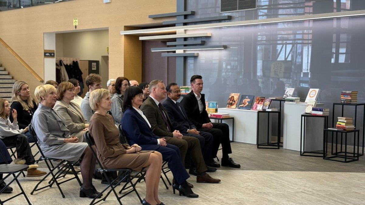 Embassy of India in Lithuania tweet media