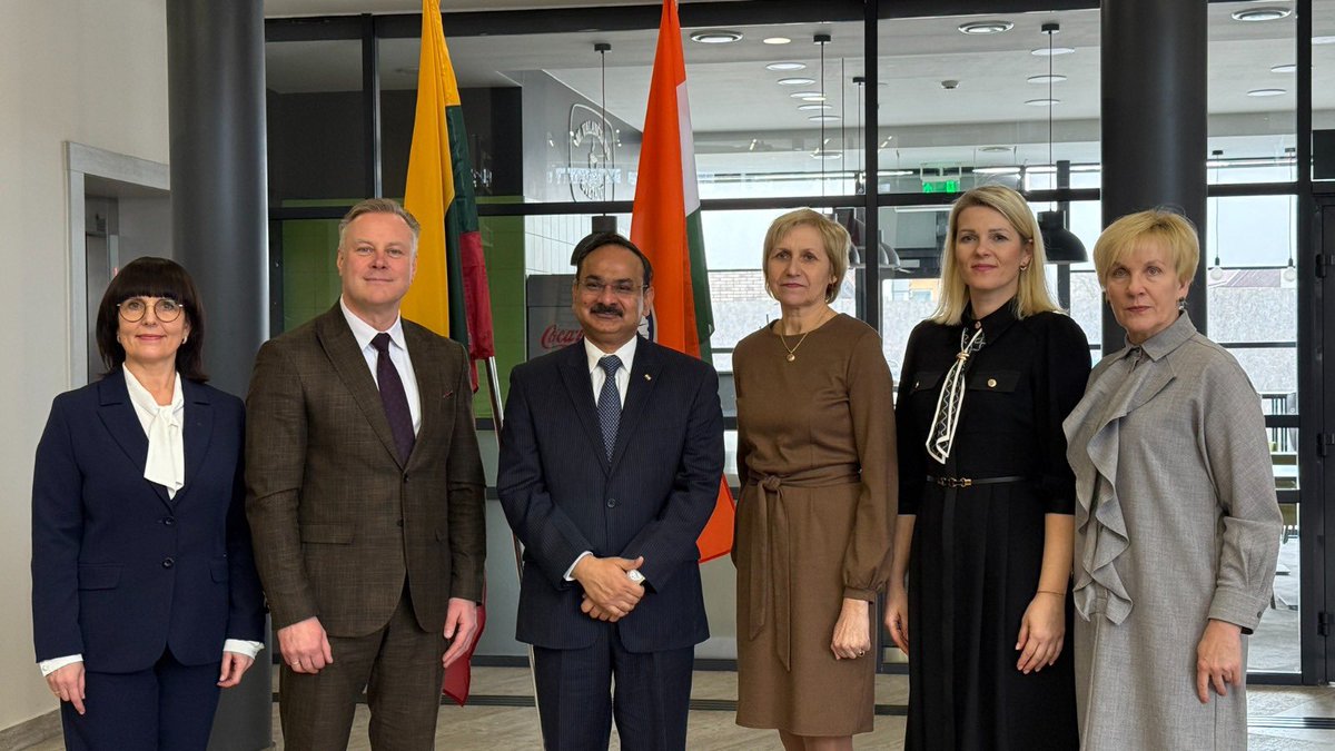 Embassy of India in Lithuania tweet media