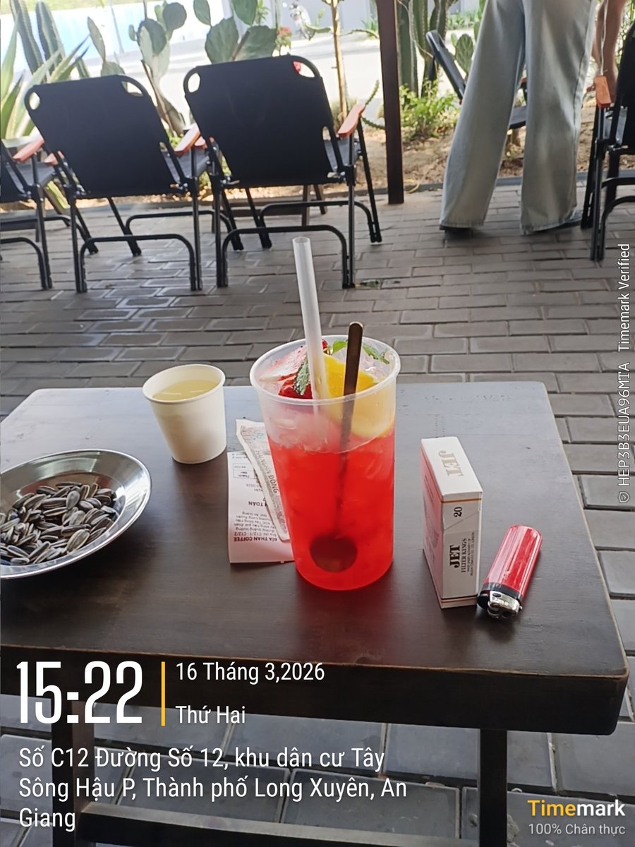 hoanghuy94 tweet media