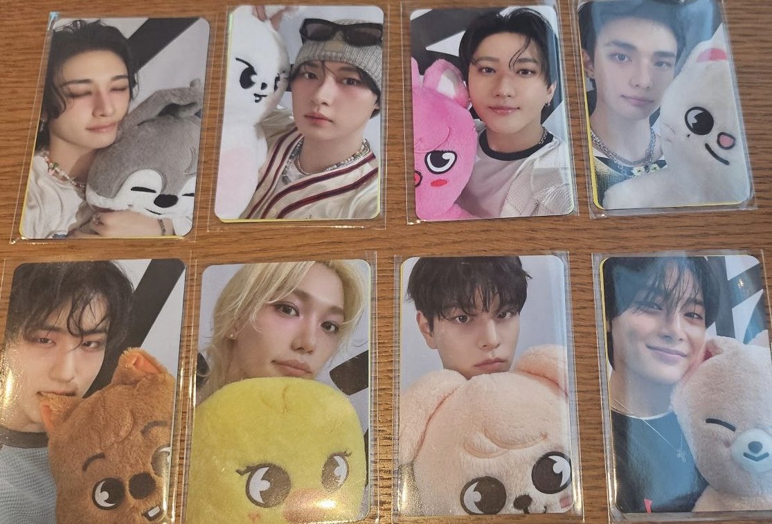 lovestaysion's tweet photo. 🌸 wts | skz | ph 🌸

STRAY KIDS CELEBRATE POP-UP STORE POB OFFLINE - ₱3500 set
~ payo
~ on hand
~ j&amp;t shipping
~ loc: QC

ic lfb pc ot8 bang chan lee know changbin hyunjin han felix seungmin IN jeongin https://t.co/QqAfDr2W9y