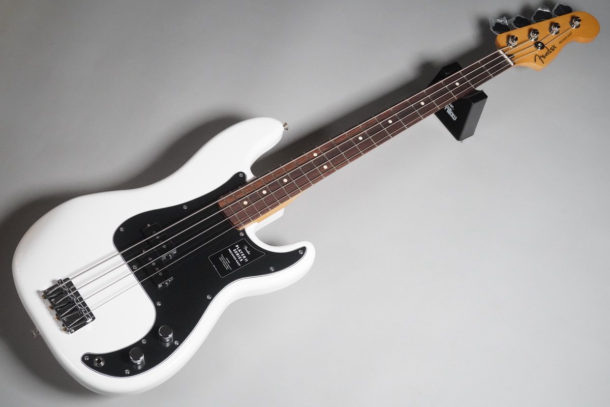 shima_ariake's tweet image. #エレキベース #Fender (フェンダー）Player II #Precision #Bass #プレベ です。

■スリムで握りやすいModern "C"シェイプネック、
■シンプルで使いやすい2つのツマミ！
■比較的軽量で取り回ししやすいです。
今年はベースも強化していきます！
是非お越しください！

store.shimamura.co.jp/ec/pro/disp/1/…