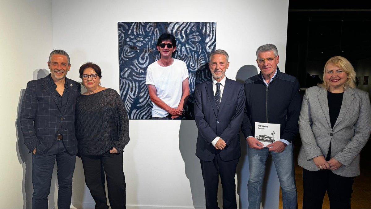 Museo de Nerja tweet media