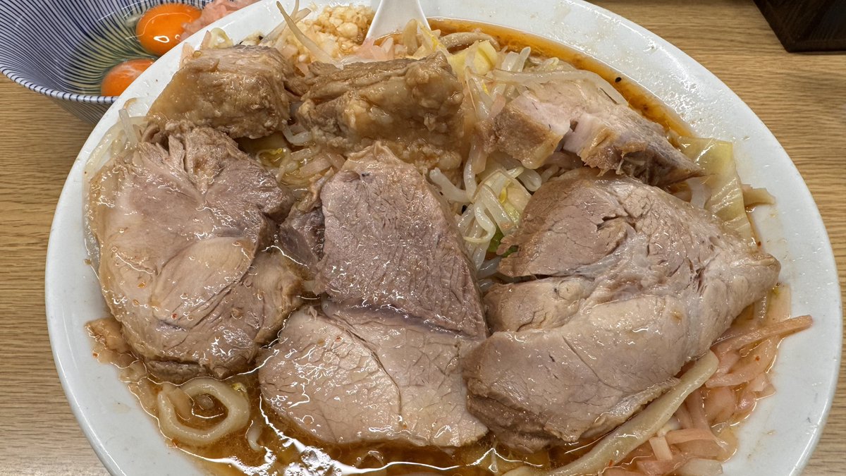 赤い髭 tweet media