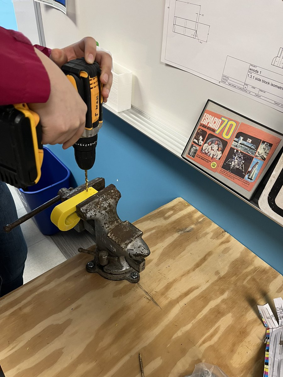 dailySTEM Chris Woods tweet media