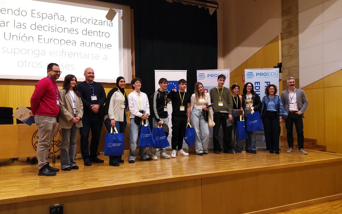 IES San Isidoro tweet media