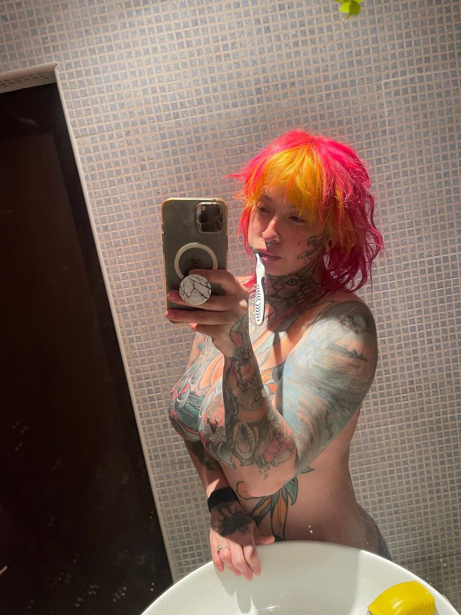 Micky Bottenberg tweet media