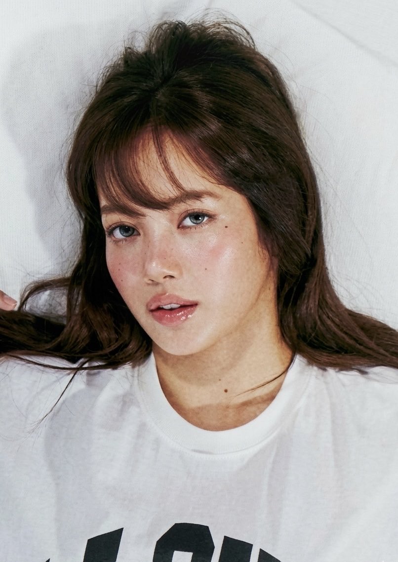 𝐴𝑟𝑖𝑎𓃠 tweet media