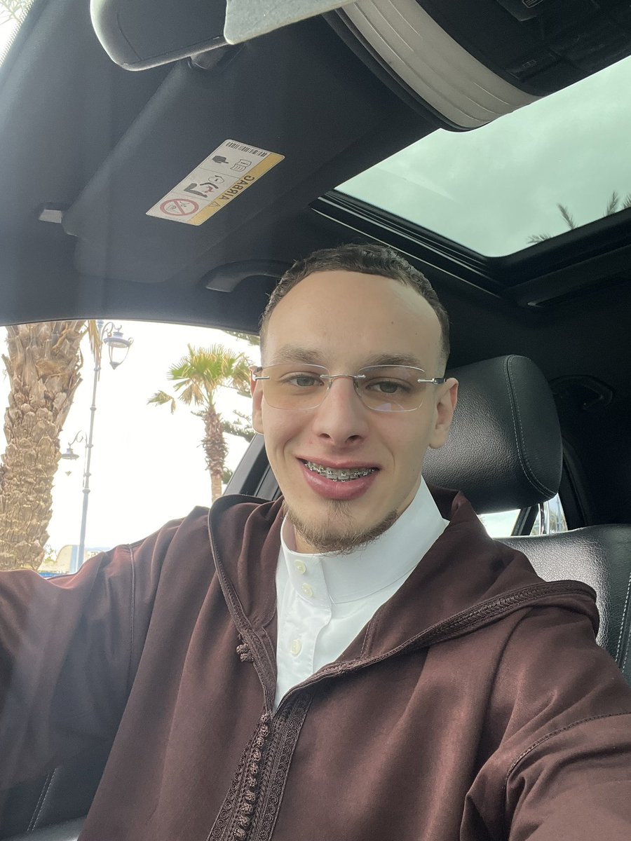 EZZARION tweet media