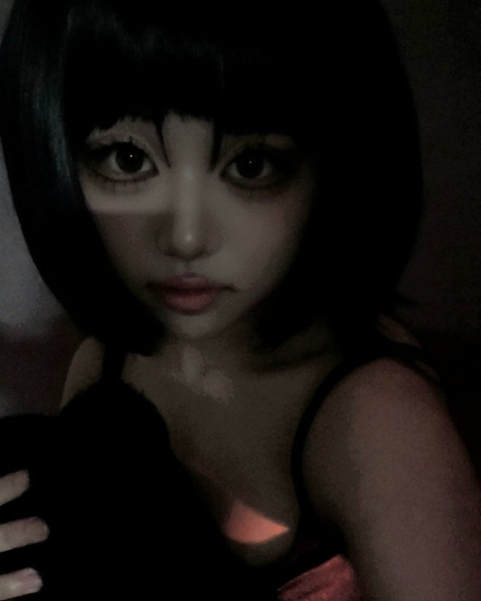 ryori27's tweet photo. 과제 대신 집코하기 ₍^. .^₎⟆

#젠존제 #코스프레 #집코 https://t.co/Wu3I0mA5Z8