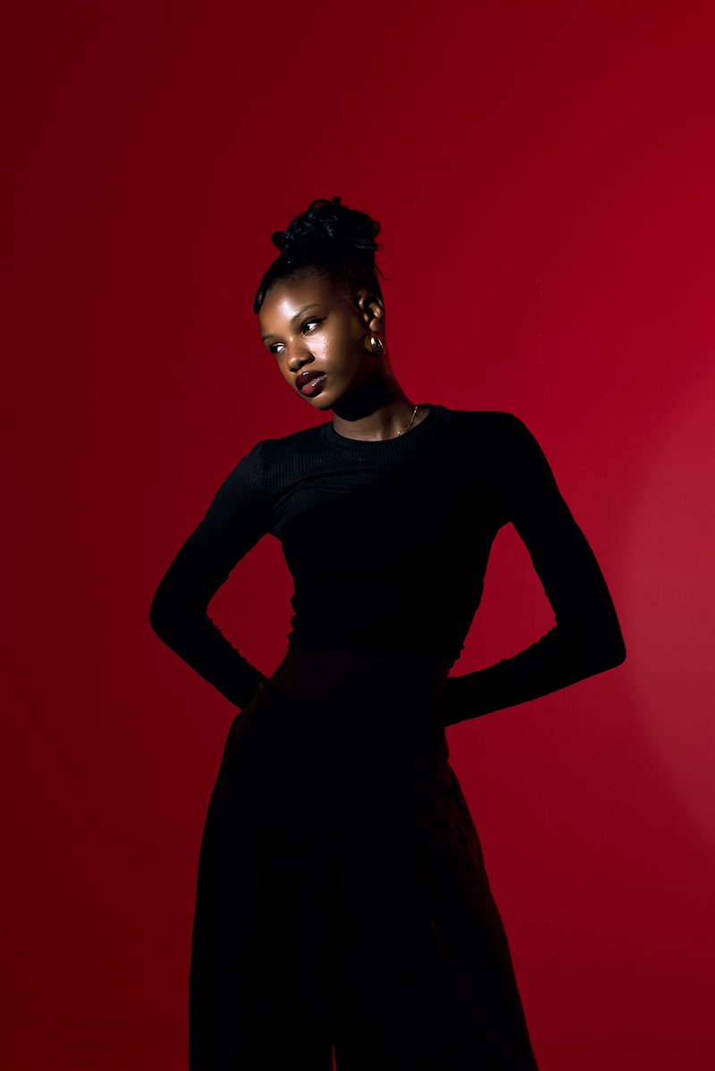 justfola tweet media