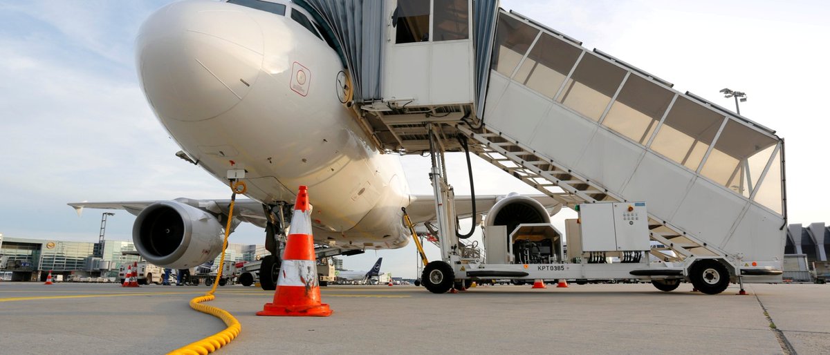 AirportSupplier's tweet image. Fraport Pressing Ahead with Sustainable Infrastructure: EU Supporting the GREENVOLT Project with €2.55 Million airport-suppliers.com/airport_press_… @_Airport_FRA_ #Fraport #SustainableInfrastructure #GREENVOLT #Airports #Aviation