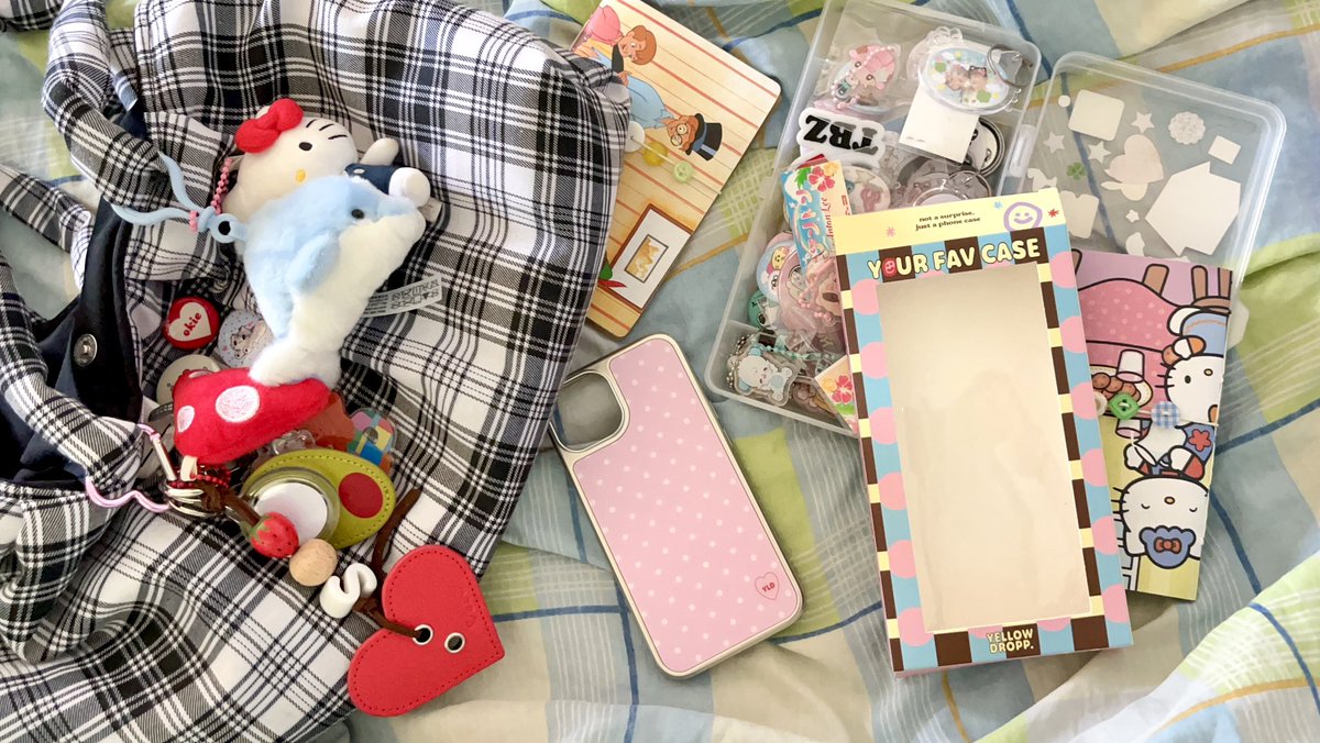 ⭒blue ribbon*ੈ✩ tweet media