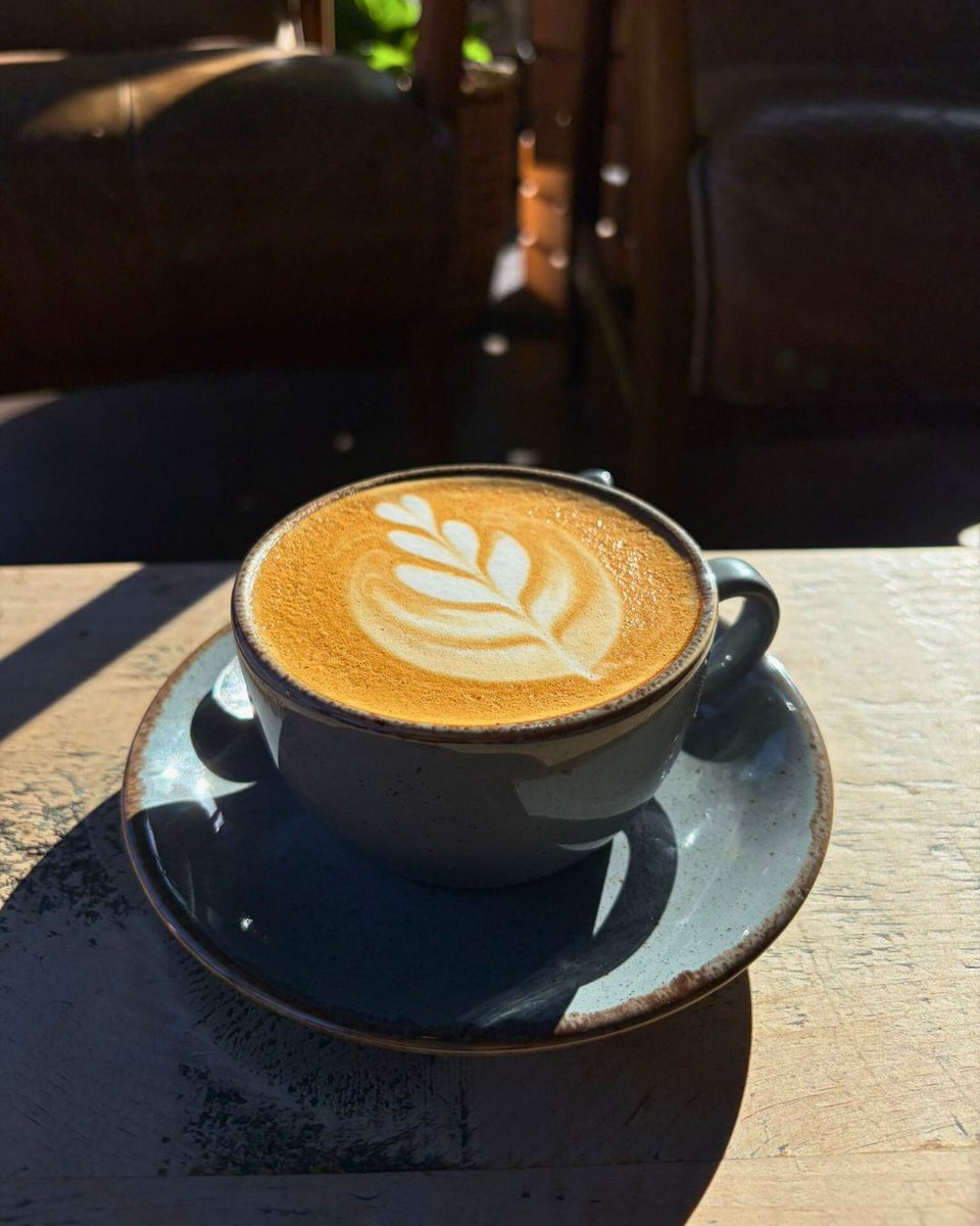 Flat White Friday! ☀☕

Visit Project Coffee 📍 #TadpoleGardenVillage #Swindon