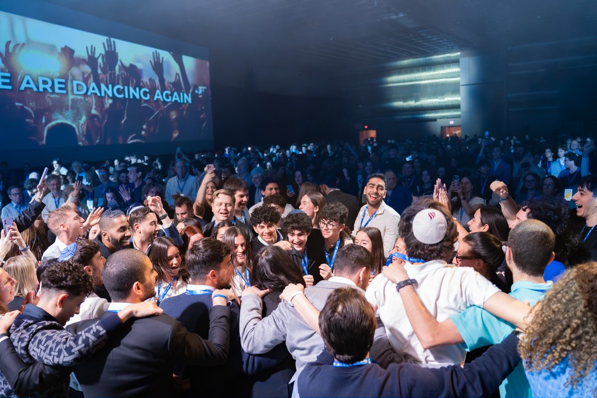 StandWithUs tweet media