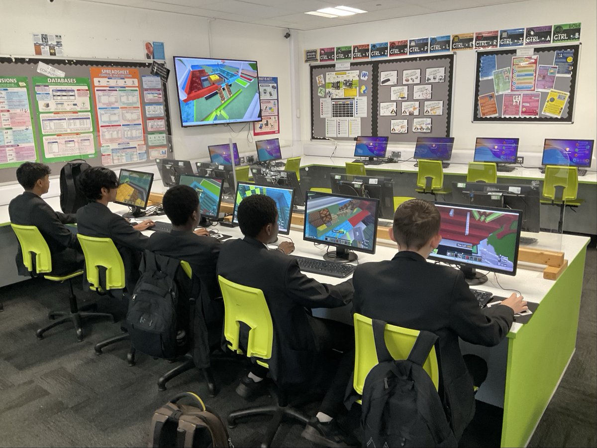 Mrs Male Computing Teacher tweet media