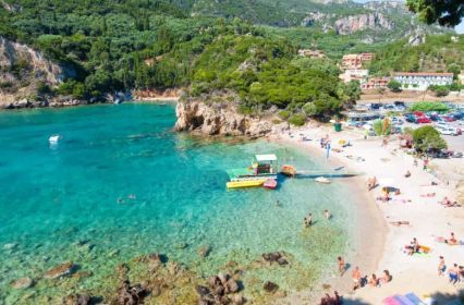 GreekBoston's tweet image. Corfu 🇬🇷 where emerald waters meet charming streets and every corner feels like a postcard ✨

#greekboston #bostongreeks #corfu #greece