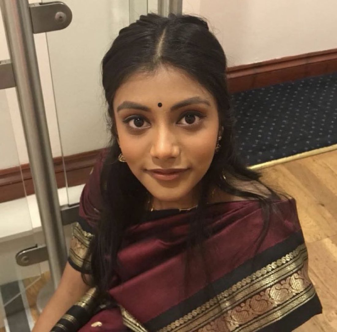 @halfwrittenheart tweet media