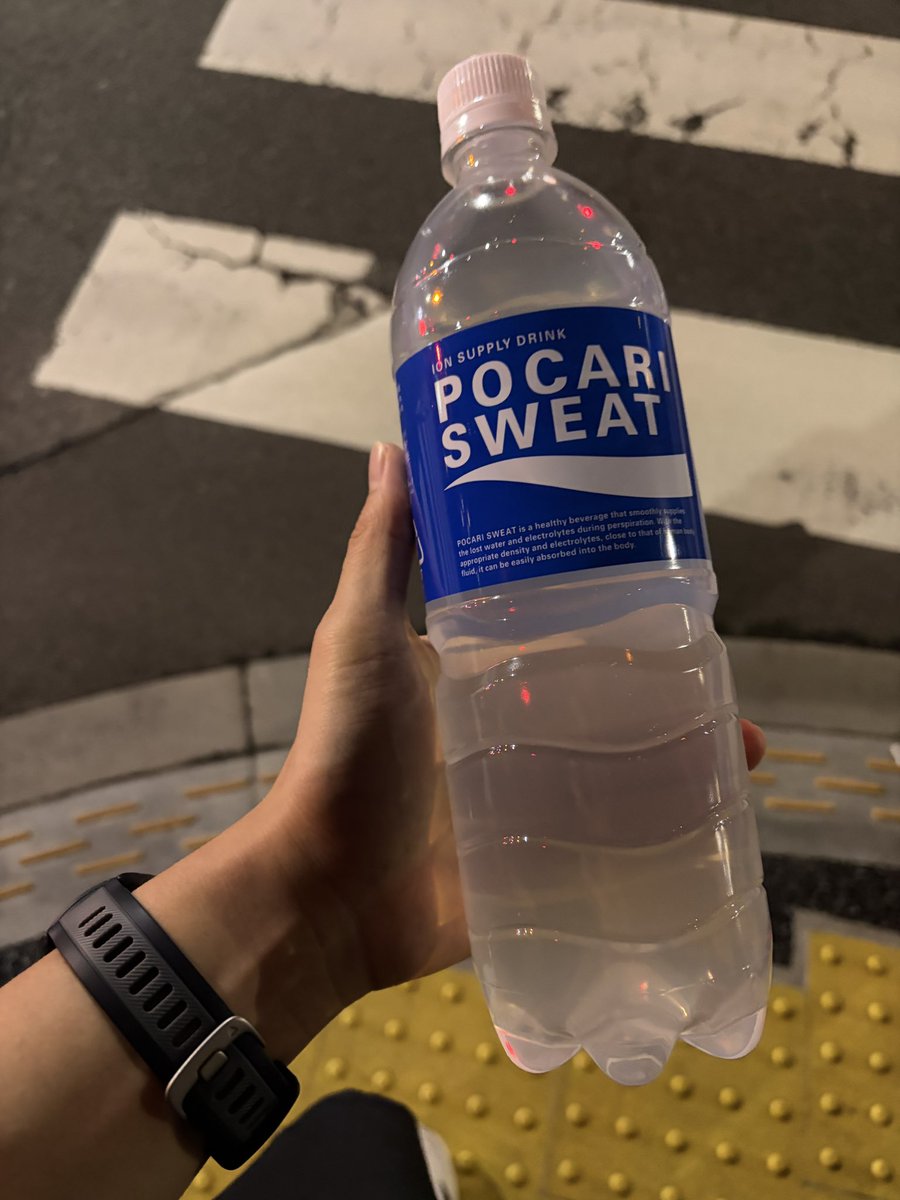 나바나🍔 tweet media