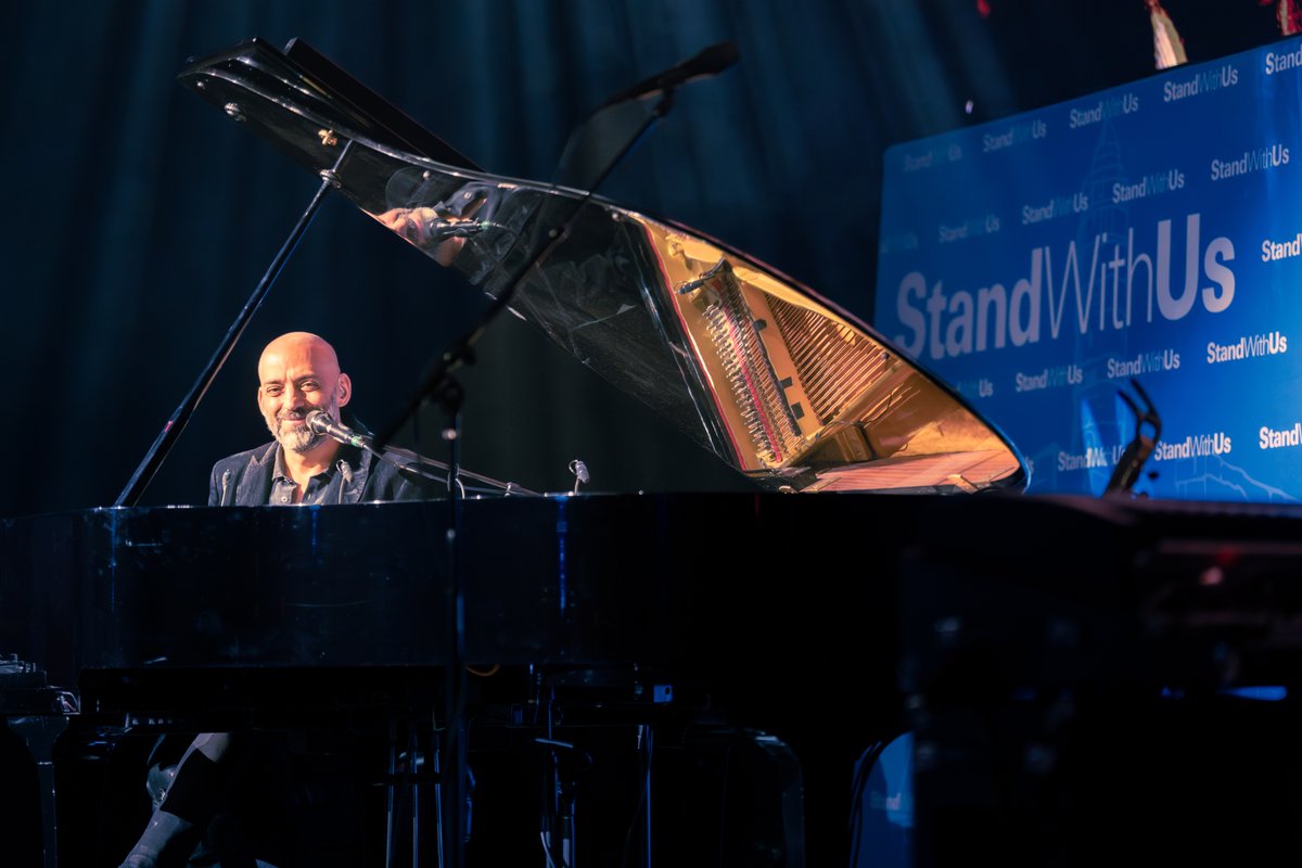 StandWithUs tweet media