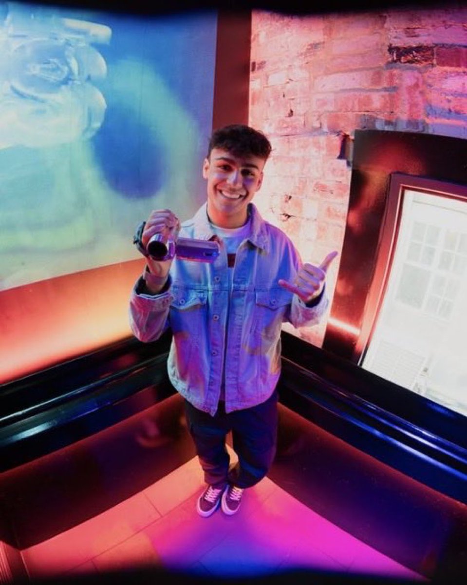 シー ⁸¹₂₃⁴¹ ✮⋆˙ tweet media