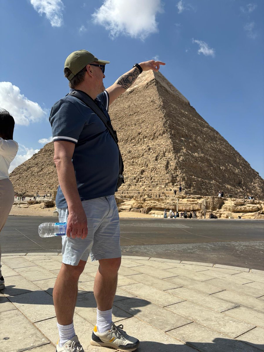 SirGeraldJames tweet media