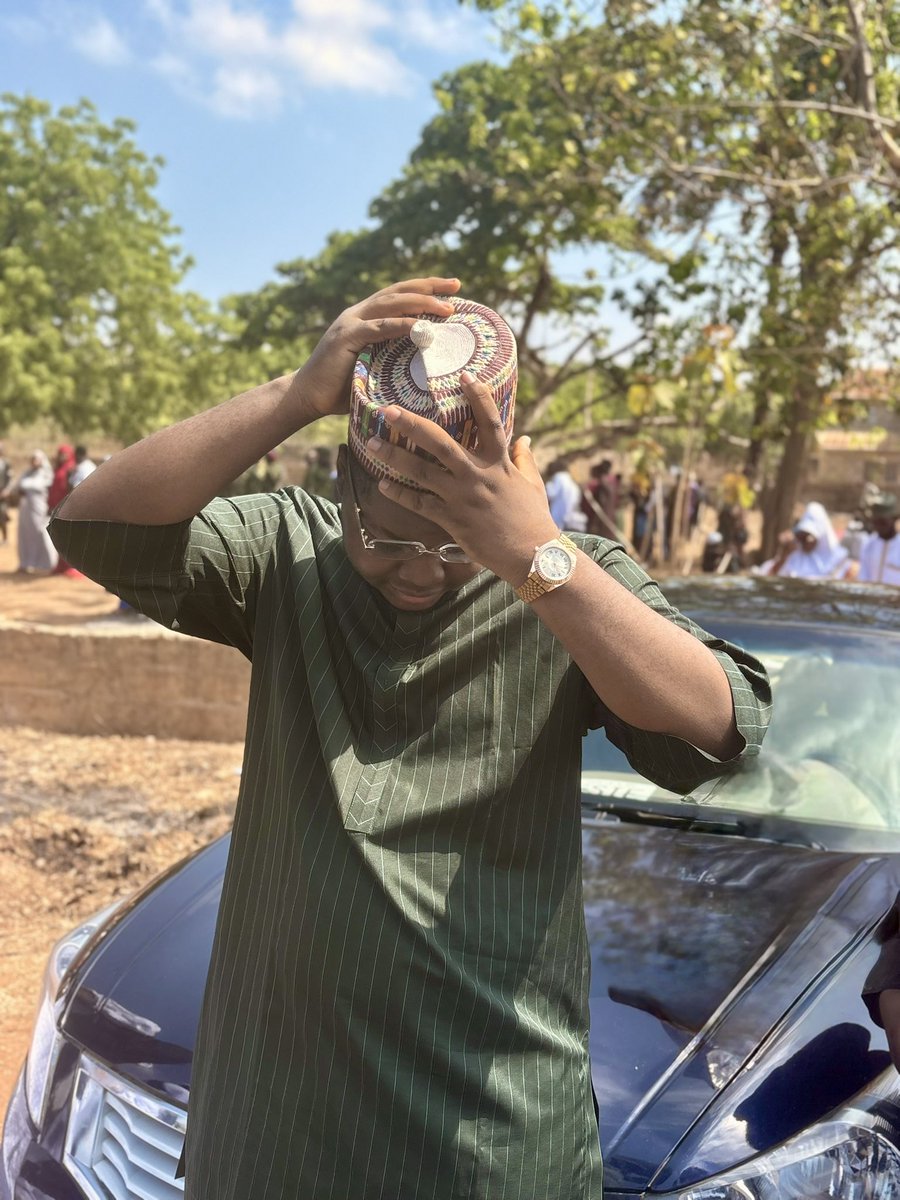 BEEBRAIN tweet media