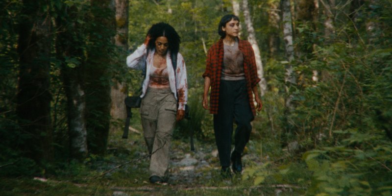 "Seamlessly blends Noir and erotic thriller tropes in a way that reminds us just how interlinked those two sub-genres really are."

Read @hilliseric's SXSW review of A SAFE DISTANCE at themoviewaffler.com/2026/03/a-safe…

#ASafeDistance #SXSW #film #movies