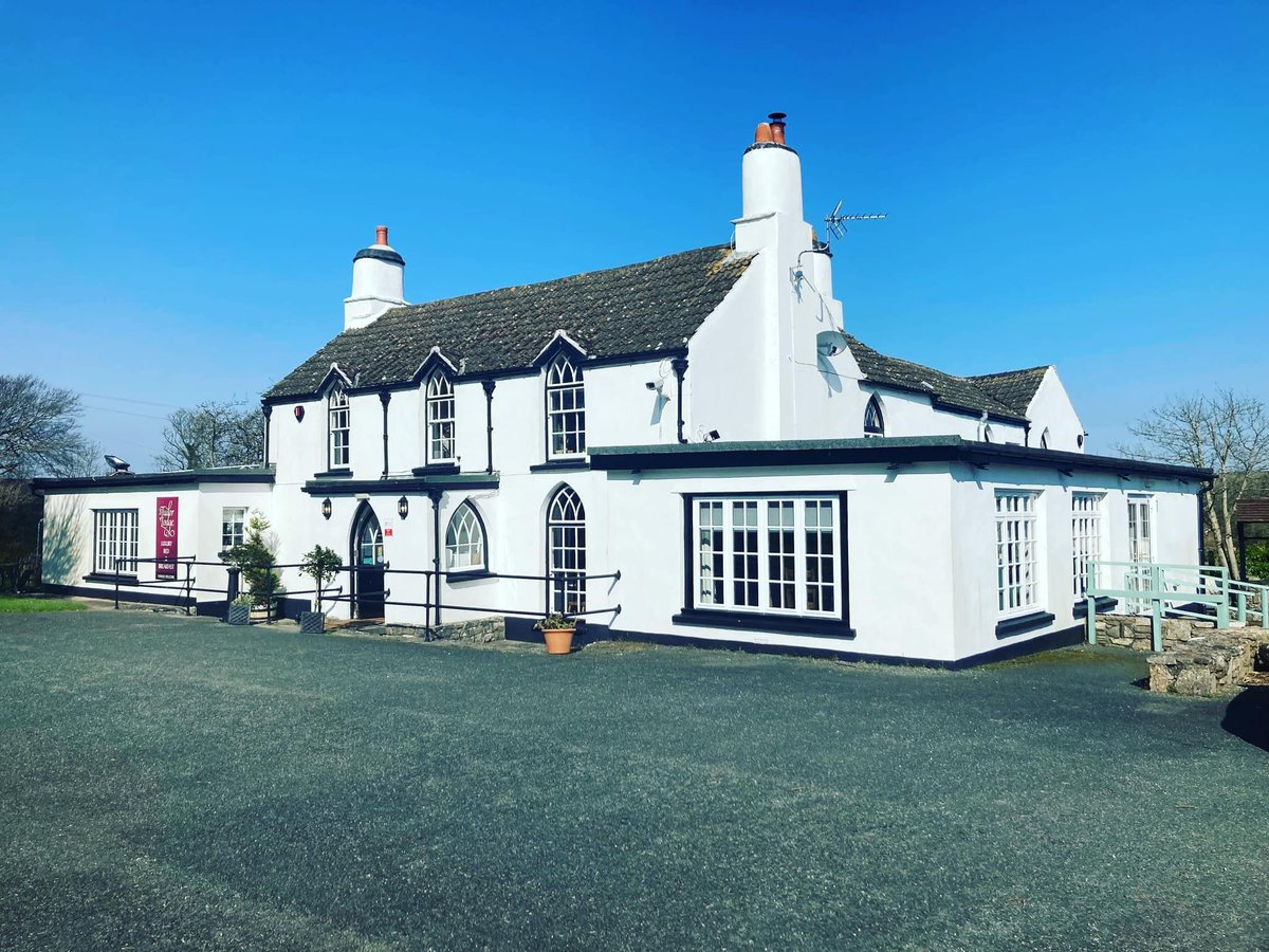 B&B Stays tweet media