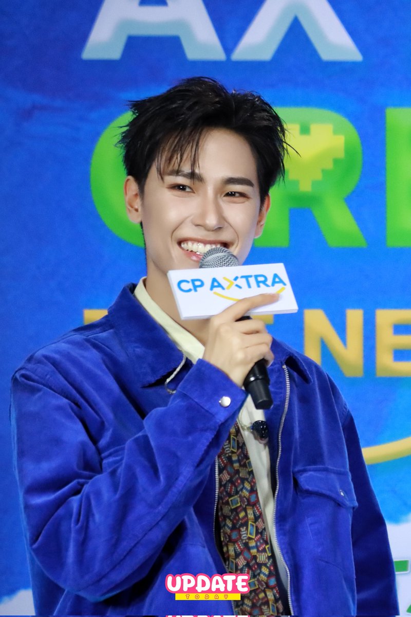 UPDATE TODAY tweet media