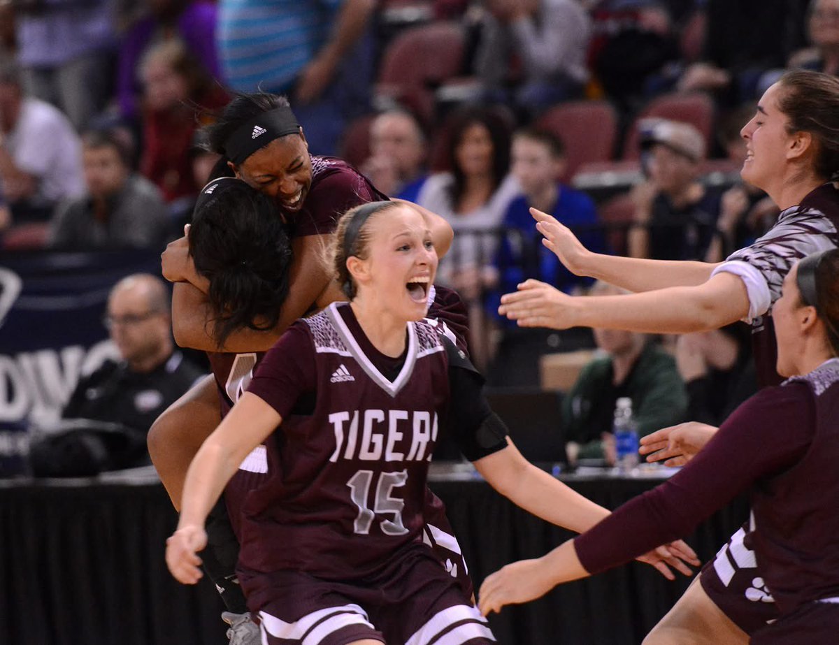 richard robards tweet media