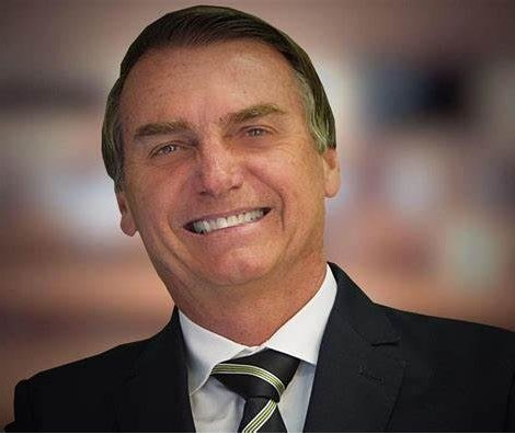 MacieldaPrata1's tweet photo. Amanhã, dia 21 de março, é Aniversário do Nosso Presidente, Jair Bolsonaro. Dia 22 de março, é o Aniversário da 1ª Dama, Michelle Bolsonaro. Seus lindos, Parabéns e Muitas Felicidades. Deus os Abençoe!🥳🥰🎉🎈🎂🙏🙏 https://t.co/Mx60q2gqnh