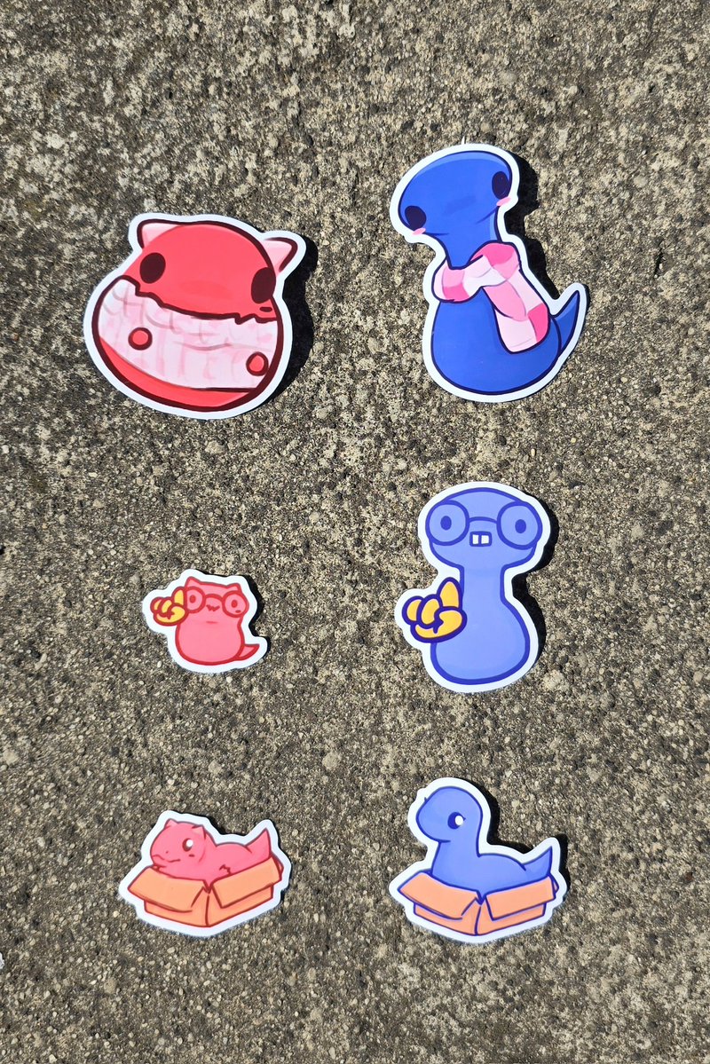 RaeRae 🦖 tweet media