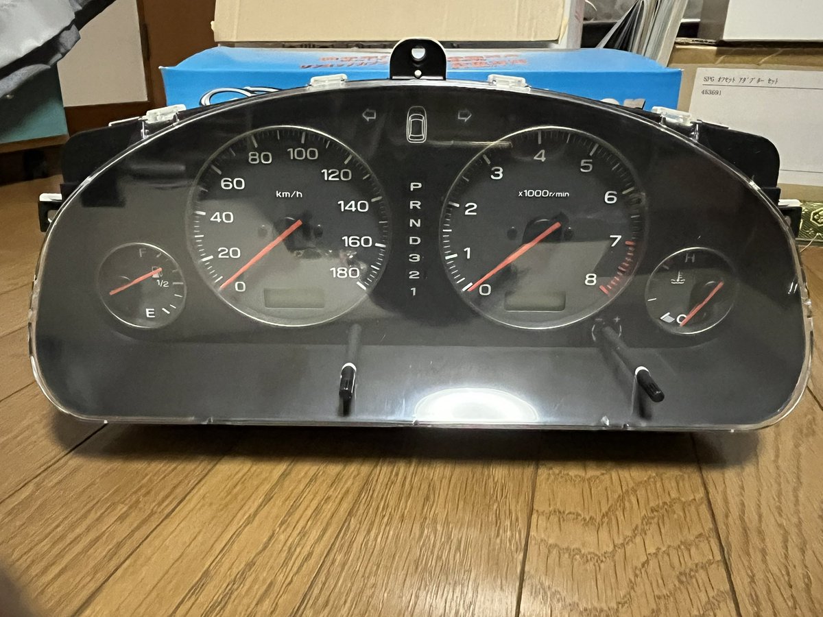 yoshiyukit9's tweet image. BE、BH前期ATのメーター欲しい方いらっしゃいますか？
25年程前に新車で購入の時にSTIメーターに交換したのでODOも100㌔未満と思います(忘れましたすいません)
30,000円でどうですか？
DMにご連絡宜しくお願いします🙇‍♂️
#レガシィ #BE #BH