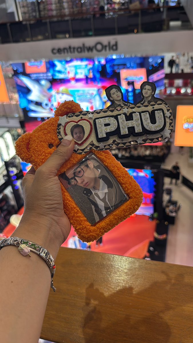 ภูภูมี๊ๆรอยู่บนนี้ 3 ชีวิต หันมาหาหน่อยนะ #USEFULFOODXBUS #phutatchai