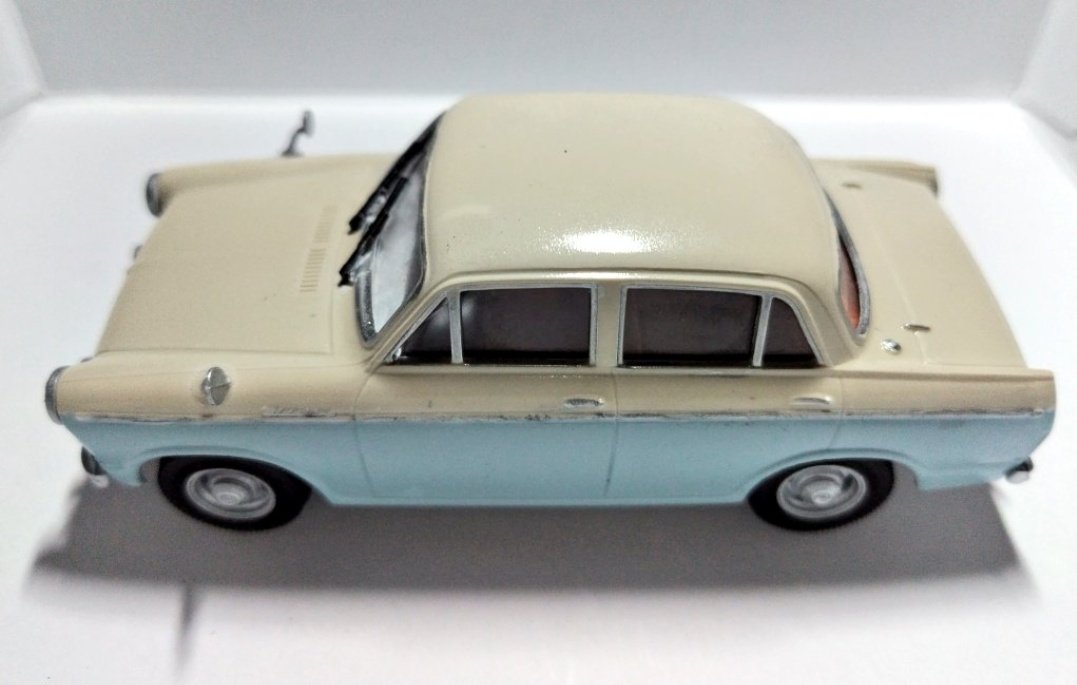 オーナーズクラブのキット(^_^)/
完成したやつ( ´艸｀)