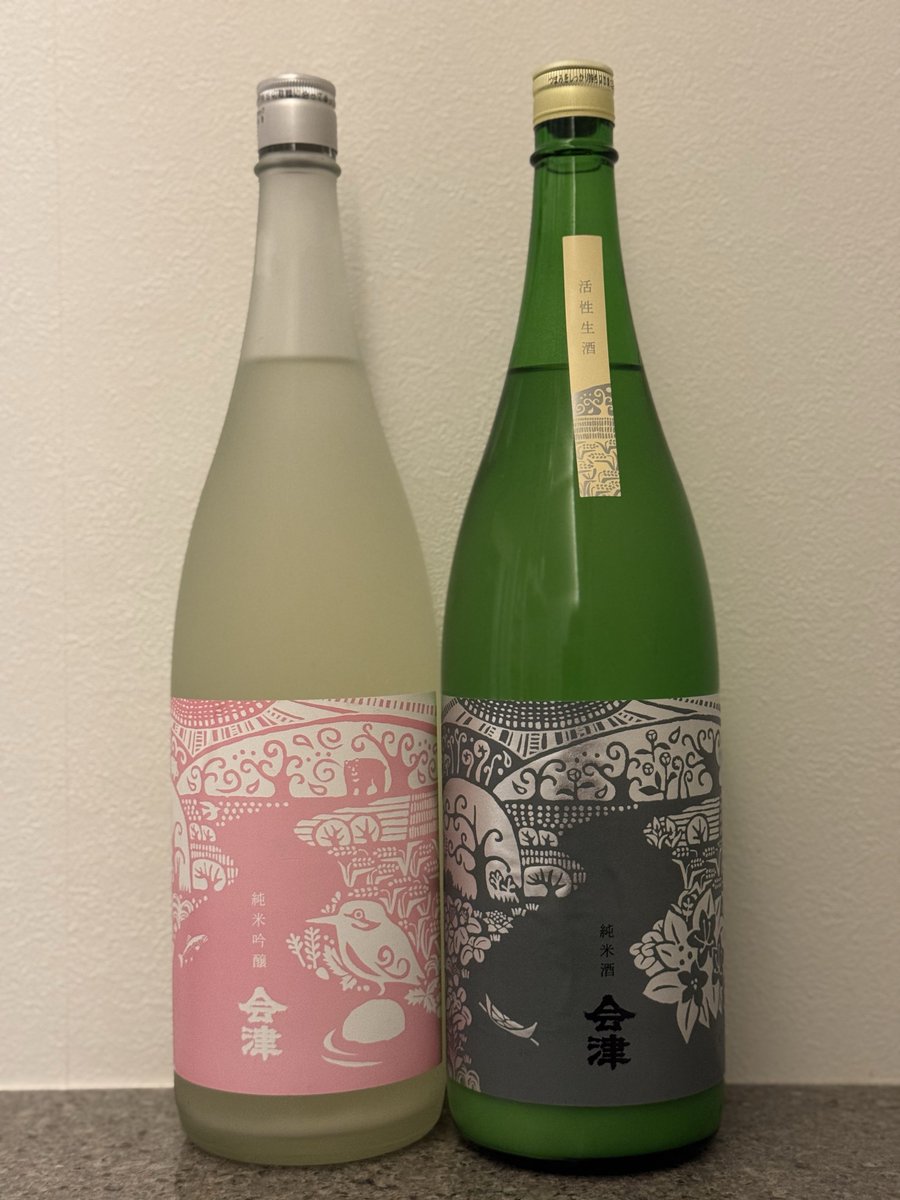 hitokasake's tweet photo. 純米吟醸会津うすにごり生
会津純米にごり生

ネット経由で購入
普段は四合なのですがせっかくなのでと選んだにごりが一升しか残ってなかったので両方一升にしちゃいました😆

甘旨で美味しい
これは一升で大正解

購入した酒屋さんの直筆お手紙が入ってて、こういう縁は大事にしたいなと思いました☺️ https://t.co/HrNDbxakeY