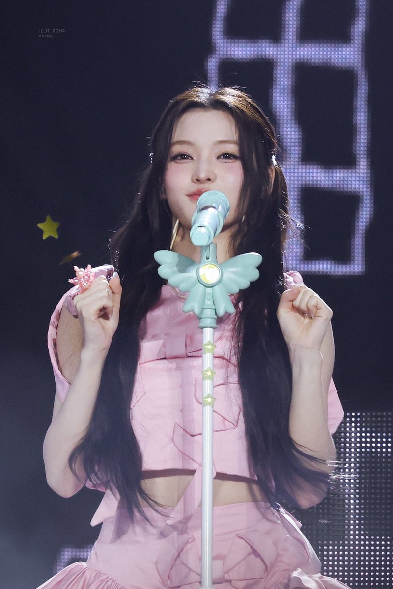 iroha pics tweet media