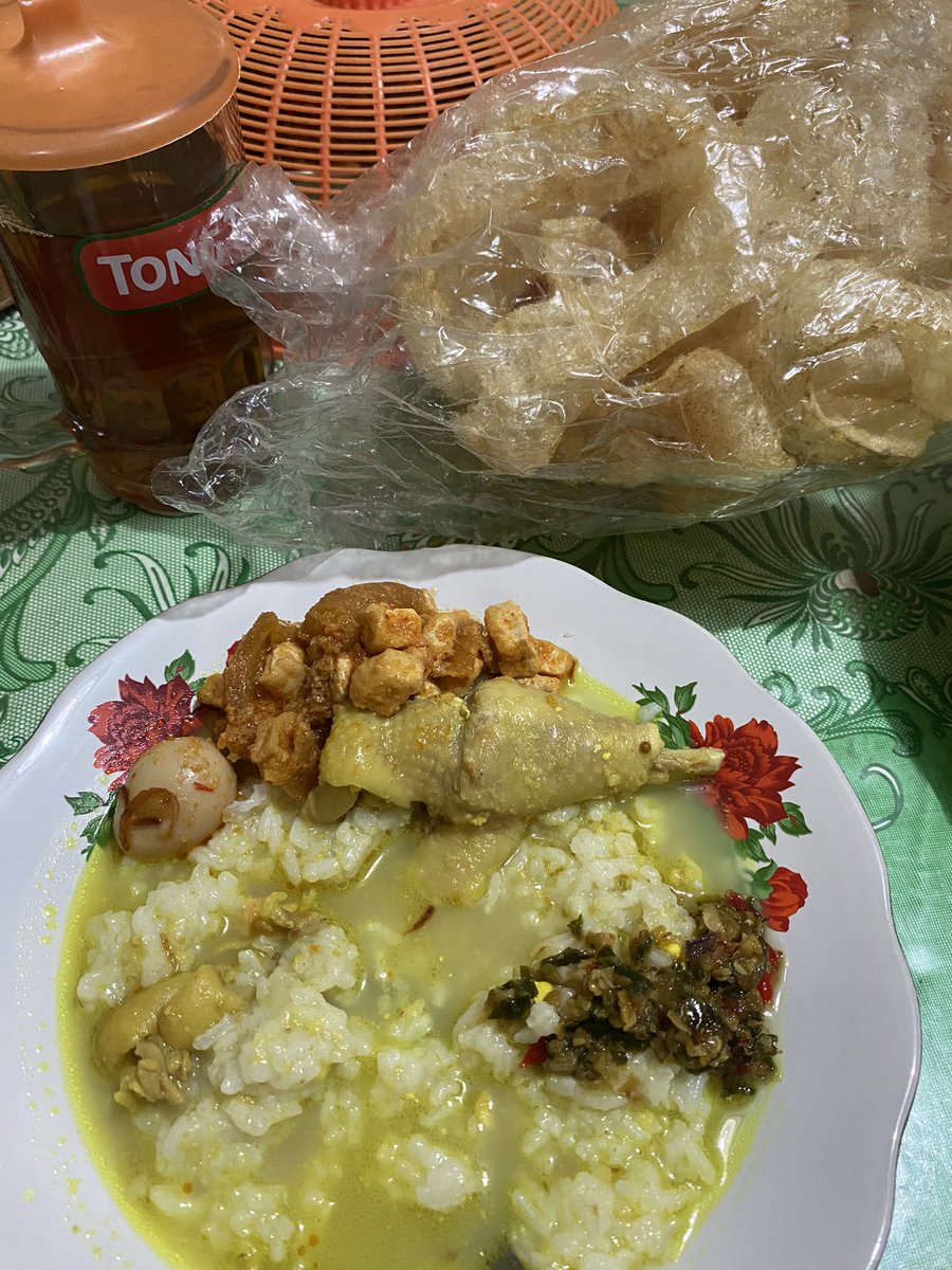 _yqfir's tweet photo. Rambak keboo setaon pisan😂 https://t.co/ezURsmXXus