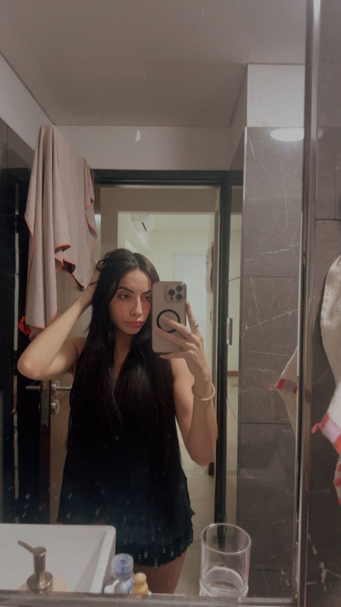 Zara 🐾 tweet media