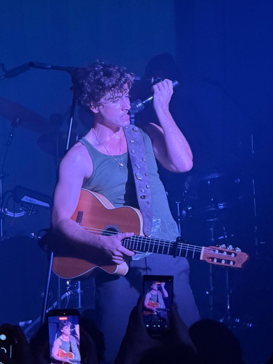 Felipe Barros tweet media