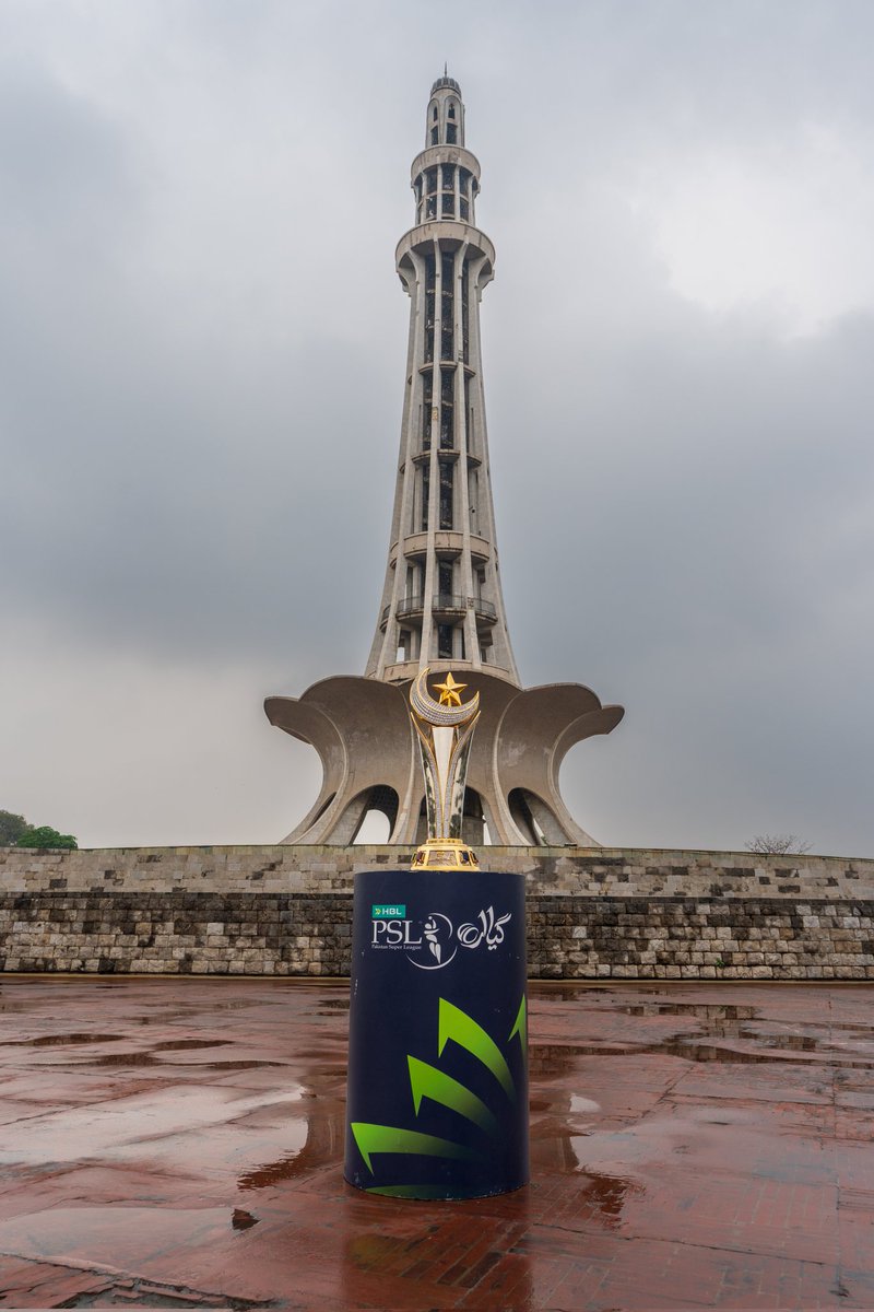 thePSLt20's tweet photo. Where the dream began. 🇵🇰✨

The Infinity stands tall at Minar e Pakistan, the very spot where the dream of this nation began.

#HBLPSL | #NewEra https://t.co/QNMDGwkLks