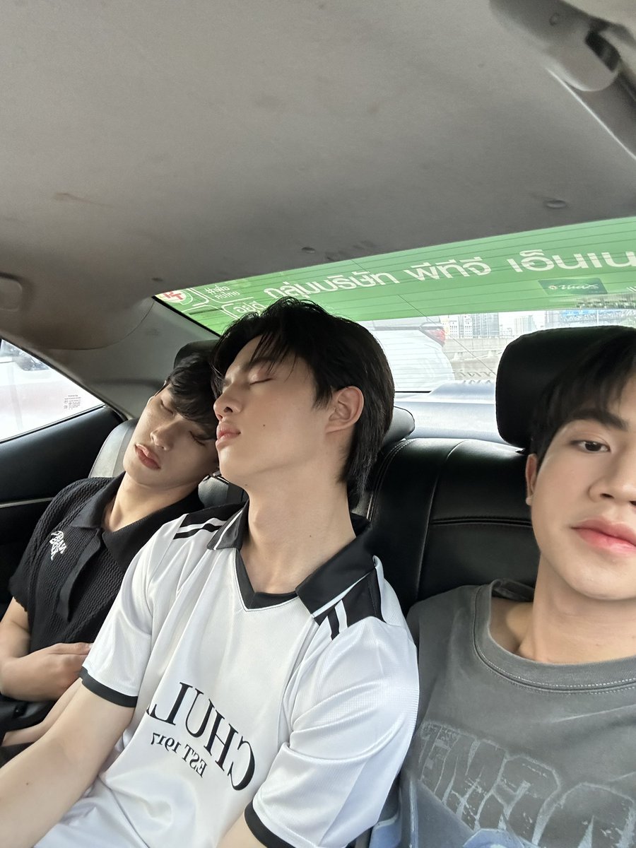 Voska.krin tweet media