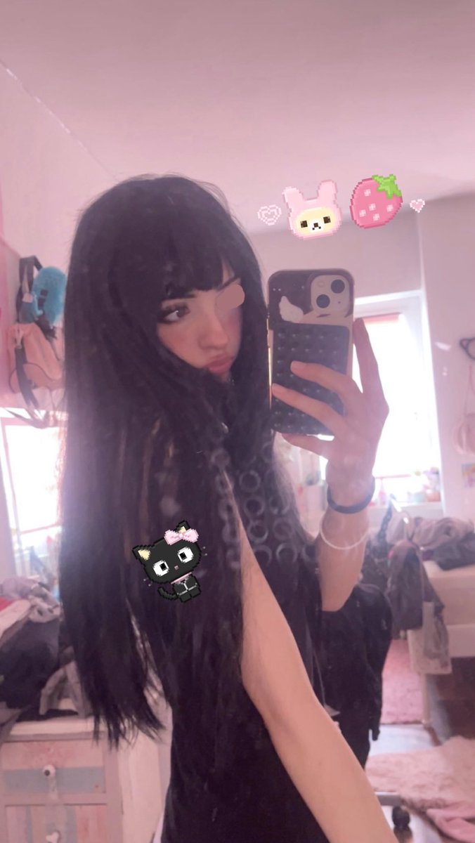 isugarbunnies's tweet image. Black hair 🐰 #cute #egirl #cutecore